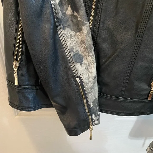 Jacket - Picture 4 of 7